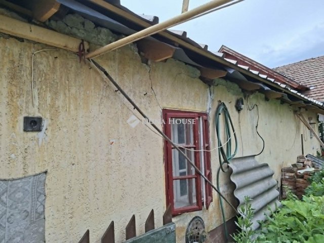 Eladó családi ház, Szegváron 22 M Ft, 3 szobás