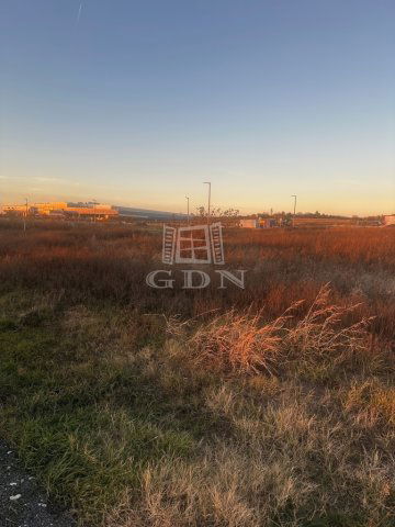 Eladó ipari ingatlan, Ecseren 600 M Ft / költözzbe.hu