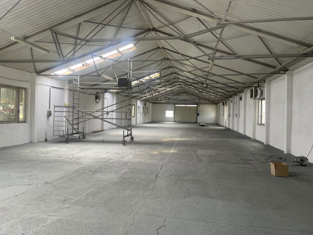Kiadó ipari ingatlan, Kecskeméten 1616 E Ft / hó