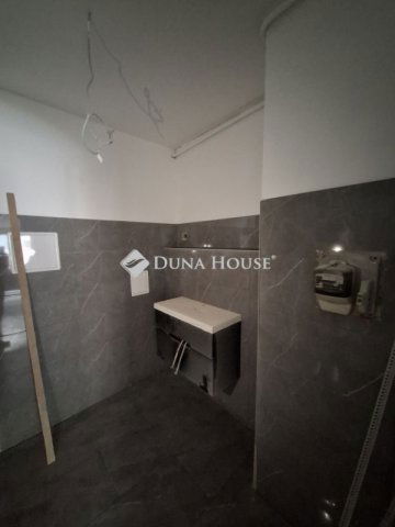 Eladó üzlethelyiség, Budapesten, XIII. kerületben 17 M Ft