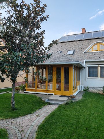 Eladó családi ház, Törökszentmiklóson 168 M Ft, 2 szobás