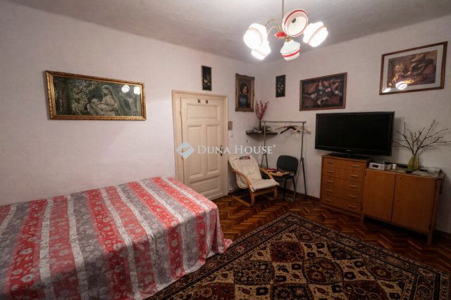 Eladó téglalakás, Budapesten, X. kerületben, Sörgyár utcában