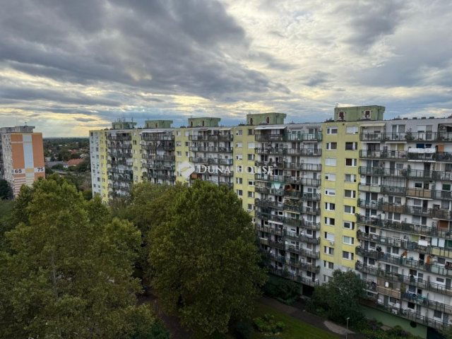 Eladó panellakás, Budapesten, XVIII. kerületben 46 M Ft, 2 szobás
