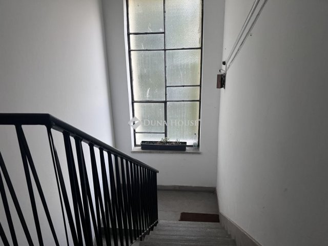 Eladó téglalakás, Budapesten, XII. kerületben 134.9 M Ft