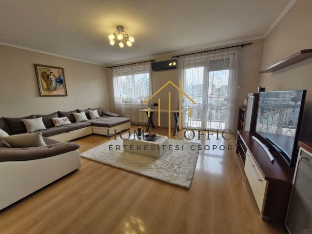 Kiadó téglalakás, albérlet, Debrecenben 350 E Ft / hó, 3 szobás