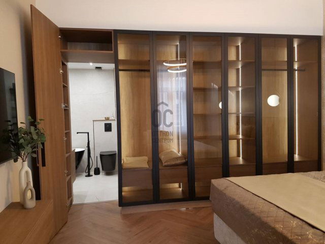 Eladó téglalakás, Budapesten, V. kerületben 230 M Ft, 3 szobás