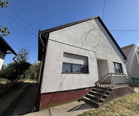 Eladó családi ház, Budapesten, XVII. kerületben 80 M Ft