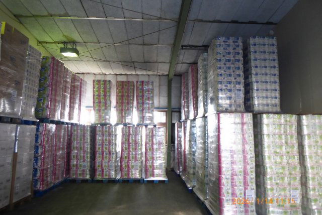 Kiadó ipari ingatlan, Pécsett 125 E Ft / hó, 1 szobás