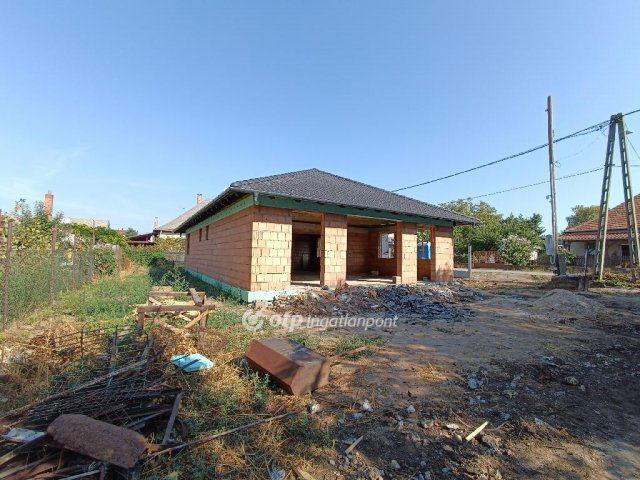 Eladó családi ház, Érden 120 M Ft, 4 szobás