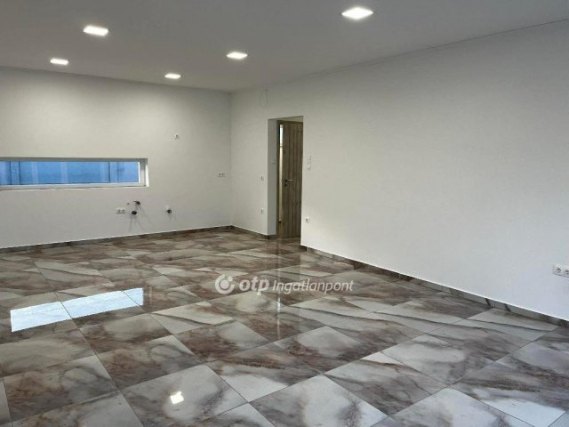 Eladó ikerház, Albertirsán 118 M Ft, 4 szobás