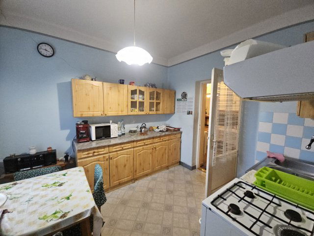 Eladó családi ház, Ebesen 59 M Ft, 3 szobás