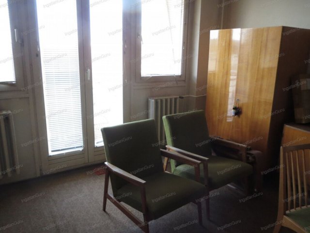 Kiadó panellakás, albérlet, Kecskeméten 120 E Ft / hó, 1 szobás