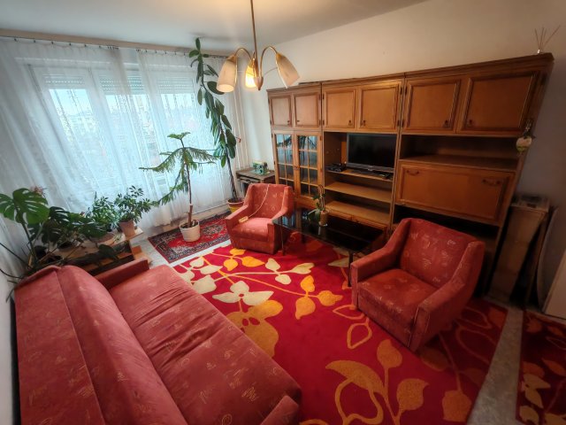 Eladó panellakás, Szegeden, Retek utcában 55.99 M Ft, 3 szobás