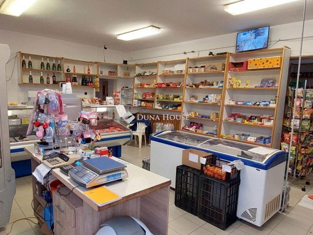 Eladó családi ház, Balmazújvárosban 104.9 M Ft, 3 szobás