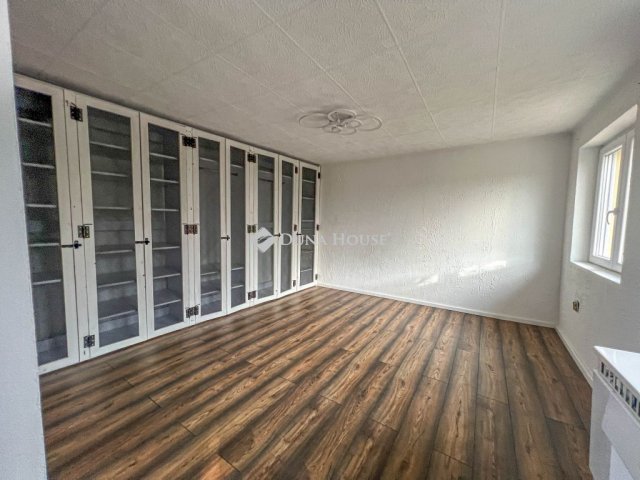 Kiadó téglalakás, albérlet, Budapesten, XX. kerületben