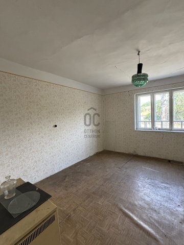 Eladó családi ház, Izsófalván 5.5 M Ft, 1 szobás