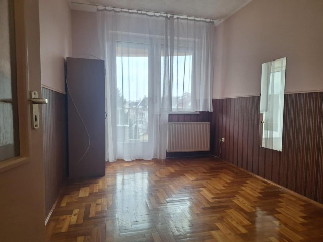 Eladó téglalakás, Szegeden 54 M Ft, 1+1 szobás
