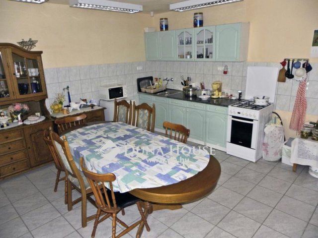 Eladó családi ház, Tápiószecsőn 99.9 M Ft, 2+2 szobás
