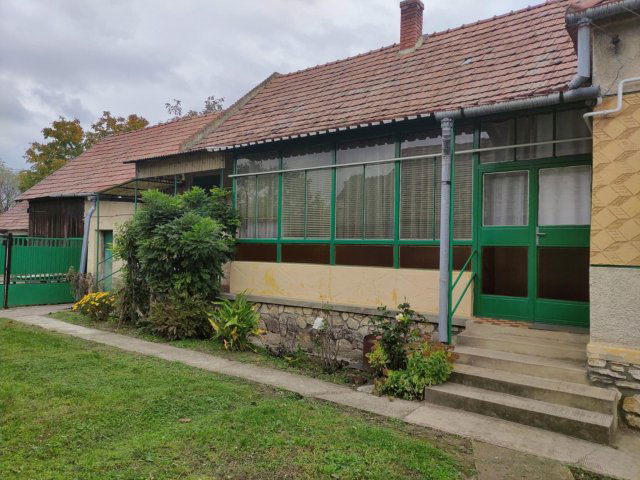 Eladó családi ház, Marcaltőn 25.9 M Ft, 3 szobás