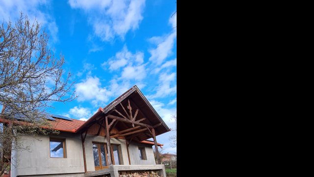 Eladó családi ház, Sárisápon, Orgona utcában 60 M Ft, 4 szobás