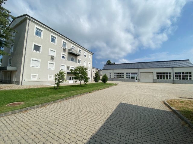 Eladó iroda, Lovasberényben 620 M Ft / költözzbe.hu
