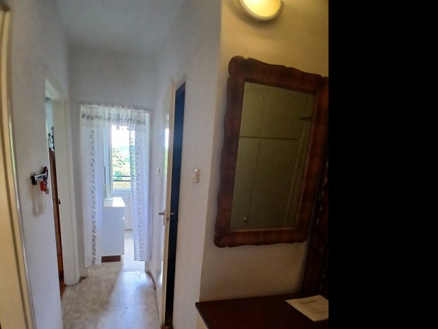 Eladó panellakás, Siklóson 29.9 M Ft, 2 szobás
