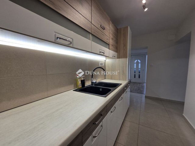 Eladó családi ház, Maroslelén 39.99 M Ft, 4 szobás