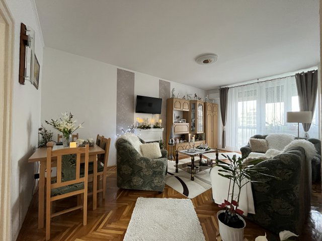 Eladó téglalakás, Ajkán, Ifjúság utcában 38.9 M Ft, 2 szobás