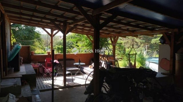 Eladó nyaraló, Isaszegen 48 M Ft, 3 szobás / költözzbe.hu