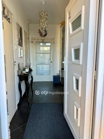 Eladó téglalakás, Budapesten, II. kerületben 113.9 M Ft