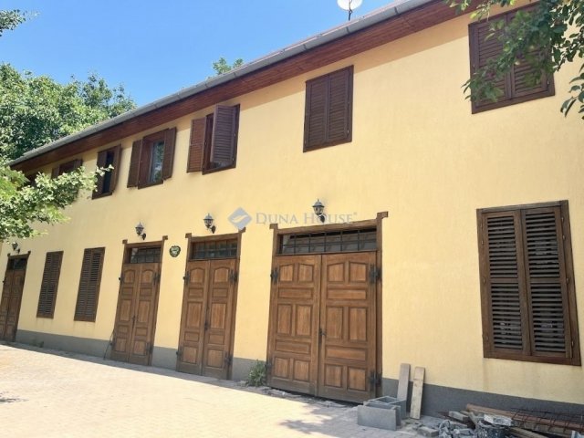 Eladó hotel, Bólyban 220 M Ft, 9 szobás / költözzbe.hu