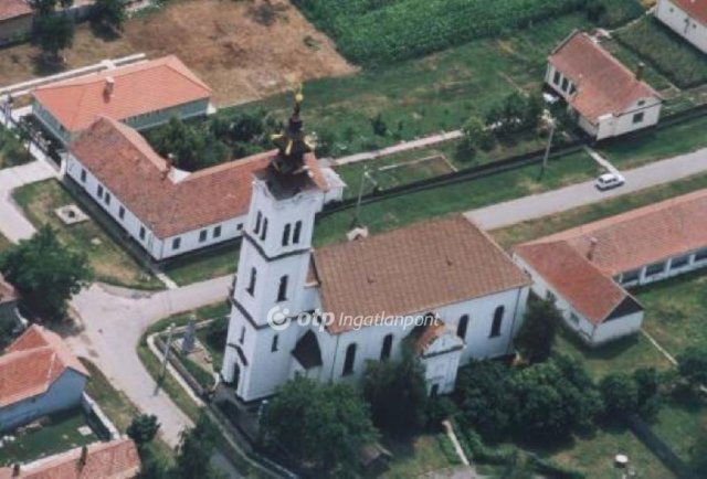 Eladó telek, Esztáron 5.999 M Ft / költözzbe.hu