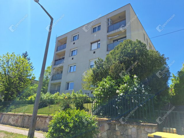 Eladó téglalakás, Miskolcon 39.9 M Ft, 2 szobás