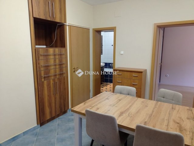 Kiadó téglalakás, albérlet, Zalaegerszegen, Bíró Márton utcában