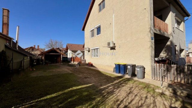 Eladó családi ház, Monorierdőn 87.9 M Ft, 9 szobás