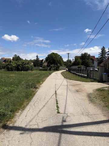Eladó telek, Balatonfőkajáron 23 M Ft / költözzbe.hu