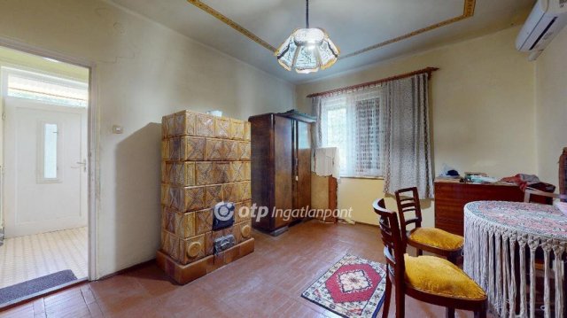 Eladó családi ház, Tiszalökön 11.5 M Ft, 2+1 szobás