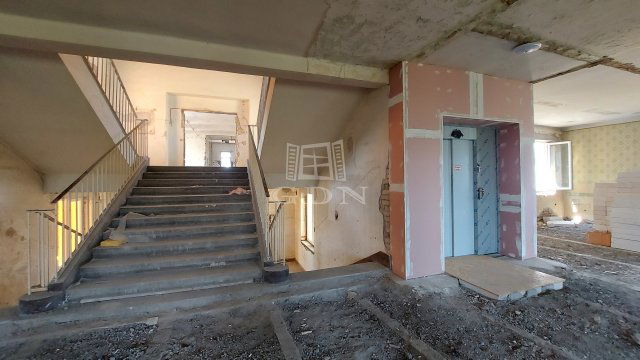 Kiadó üzlethelyiség, Budapesten, X. kerületben 407 E Ft / hó