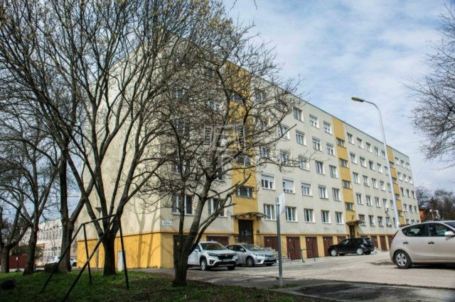 Eladó panellakás, Budapesten, XI. kerületben 65 M Ft, 2 szobás