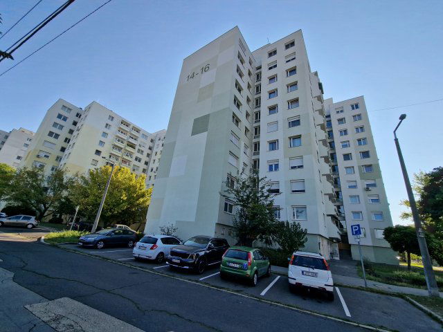 Eladó panellakás, Budapesten, XXI. kerületben 59.9 M Ft, 3 szobás