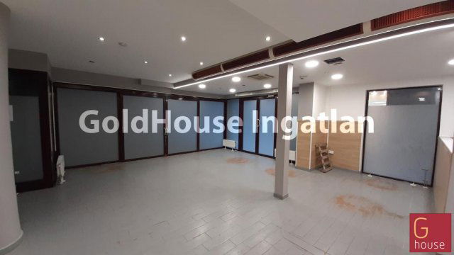 Kiadó üzlethelyiség, Budapesten, V. kerületben, Váci utcában