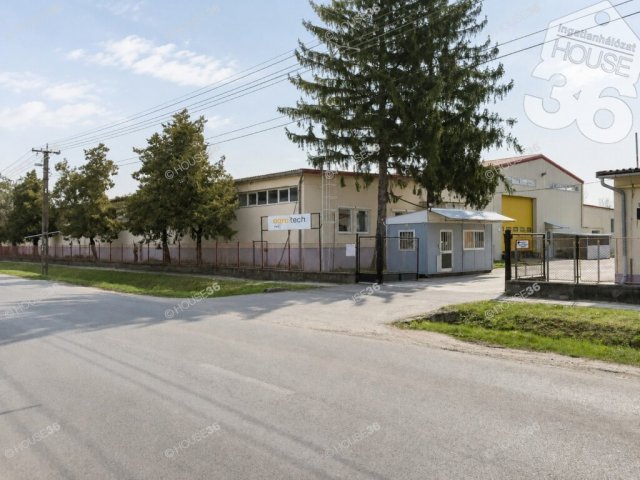 Eladó ipari ingatlan, Szekszárdon 600.35 M Ft