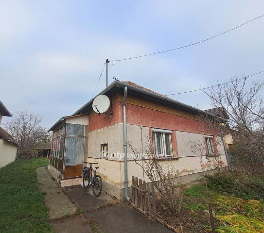 Eladó családi ház, Püspökladányban 20 M Ft, 2+1 szobás