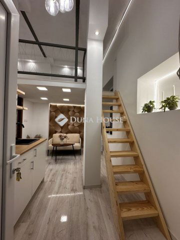 Eladó téglalakás, Budapesten, VII. kerületben 40.7 M Ft