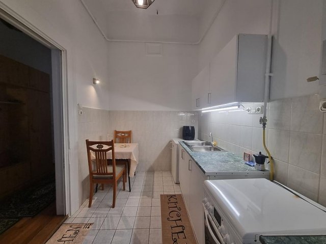 Kiadó téglalakás, albérlet, Budapesten, VII. kerületben