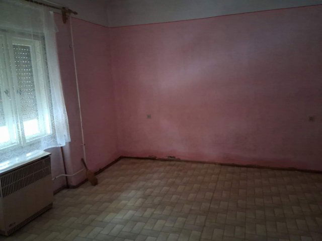 Eladó családi ház, Békéscsabán 18.5 M Ft, 2 szobás