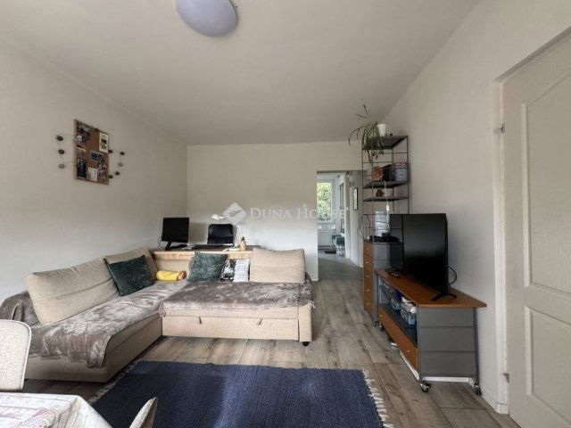 Eladó téglalakás, Budapesten, XII. kerületben 99 M Ft, 2 szobás