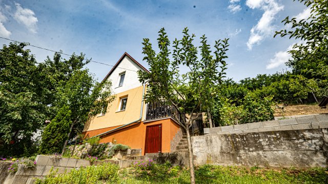 Eladó mezogazdasagi ingatlan, Szekszárdon 13.5 M Ft