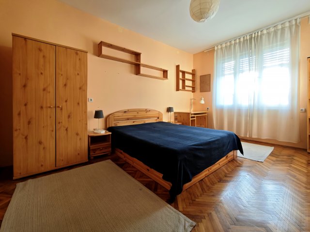 Eladó téglalakás, Budapesten, XIV. kerületben, Dorozsmai utcában