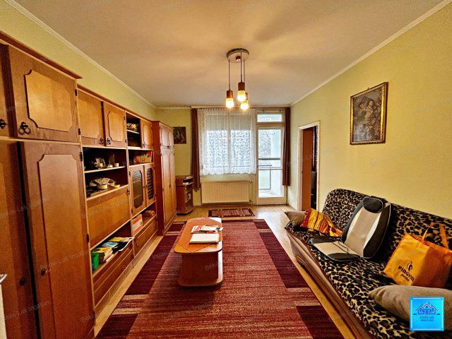 Eladó téglalakás, Békéscsabán 27.95 M Ft, 2 szobás